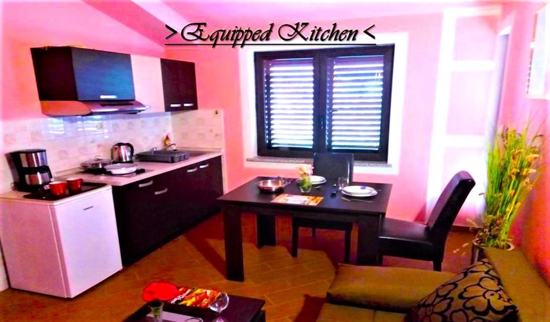 House White Stone Split Apartment Podstrana Luaran gambar